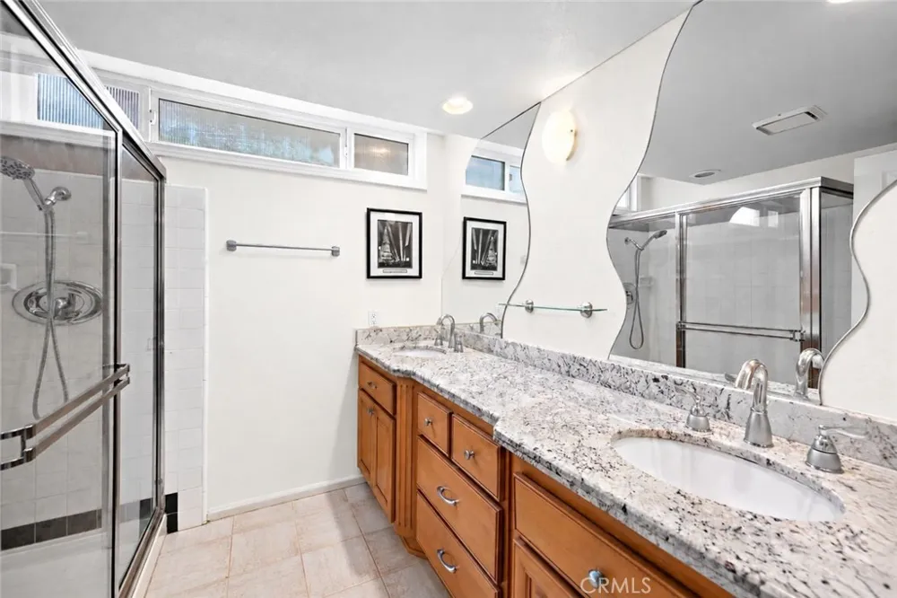 23631 Amalia Mission Viejo, CA 92691