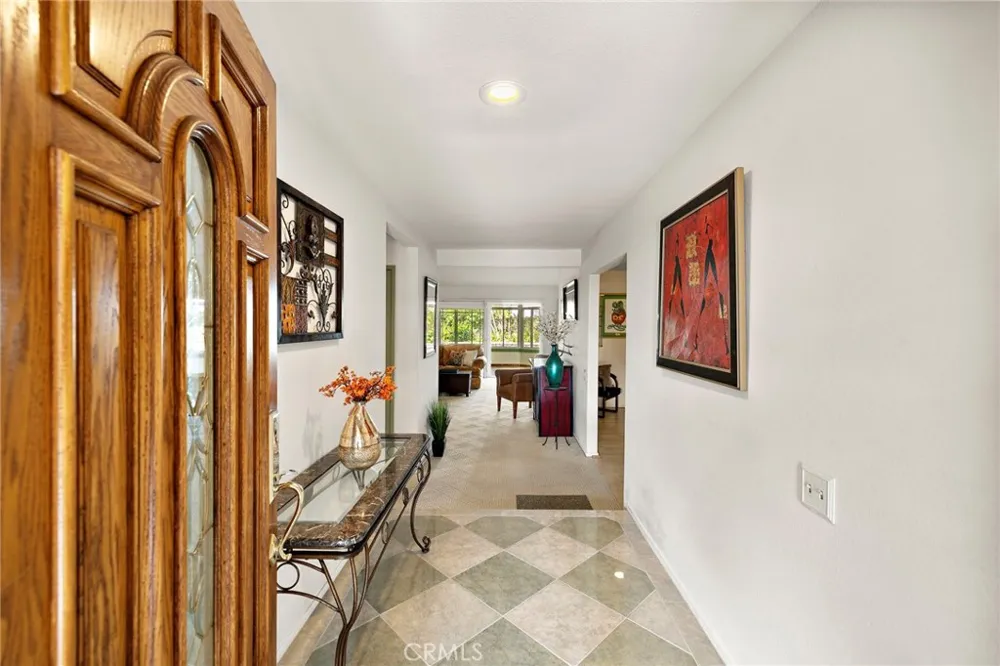 23631 Amalia Mission Viejo, CA 92691
