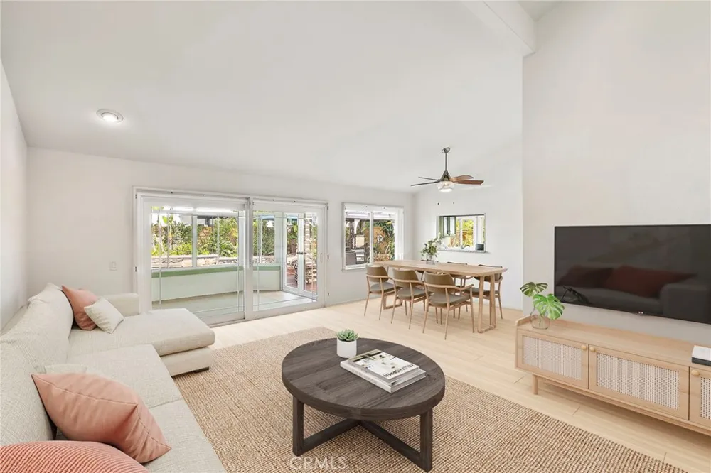 23631 Amalia Mission Viejo, CA 92691