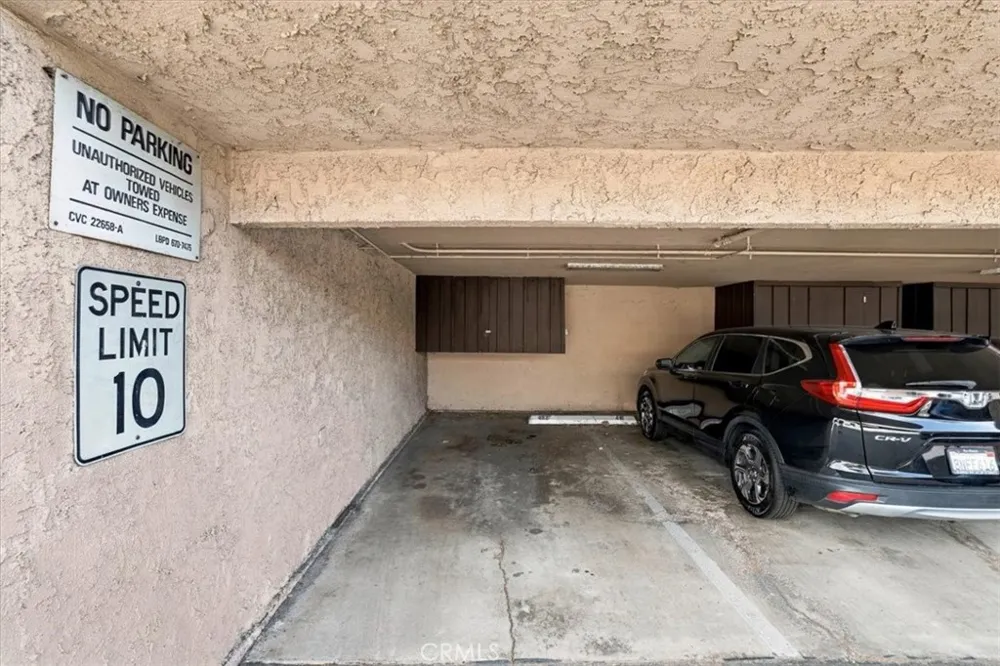 7890 E Spring #23A Long Beach, CA 90815