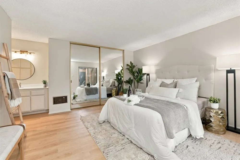 7890 E Spring #23A Long Beach, CA 90815