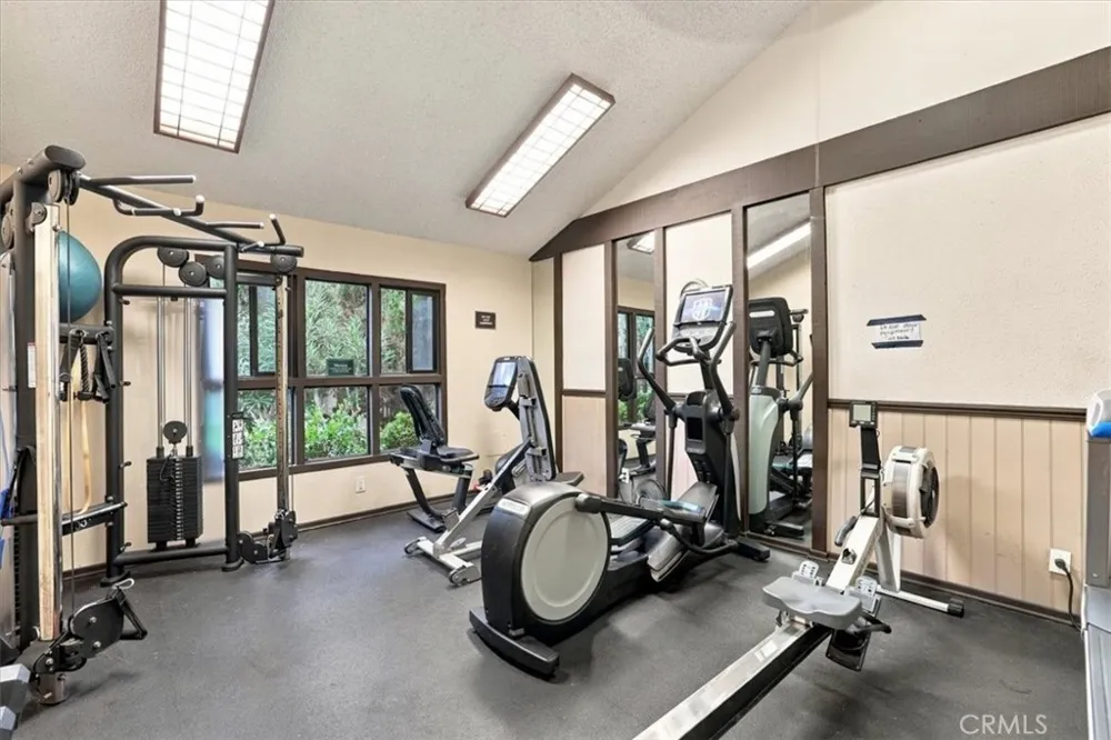7890 E Spring #23A Long Beach, CA 90815