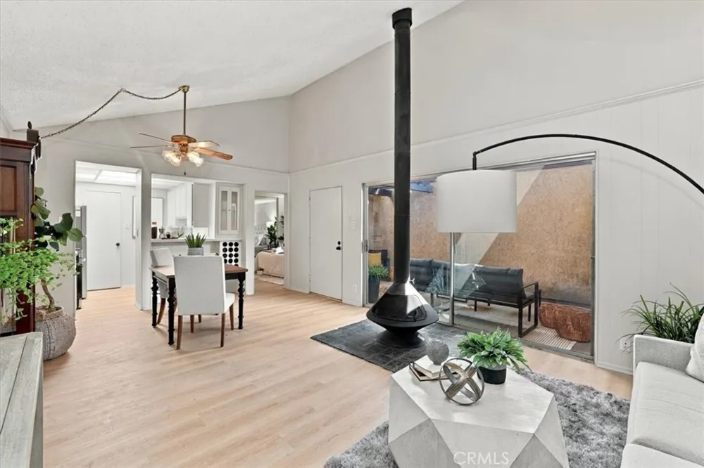 7890 E Spring #23A Long Beach, CA 90815