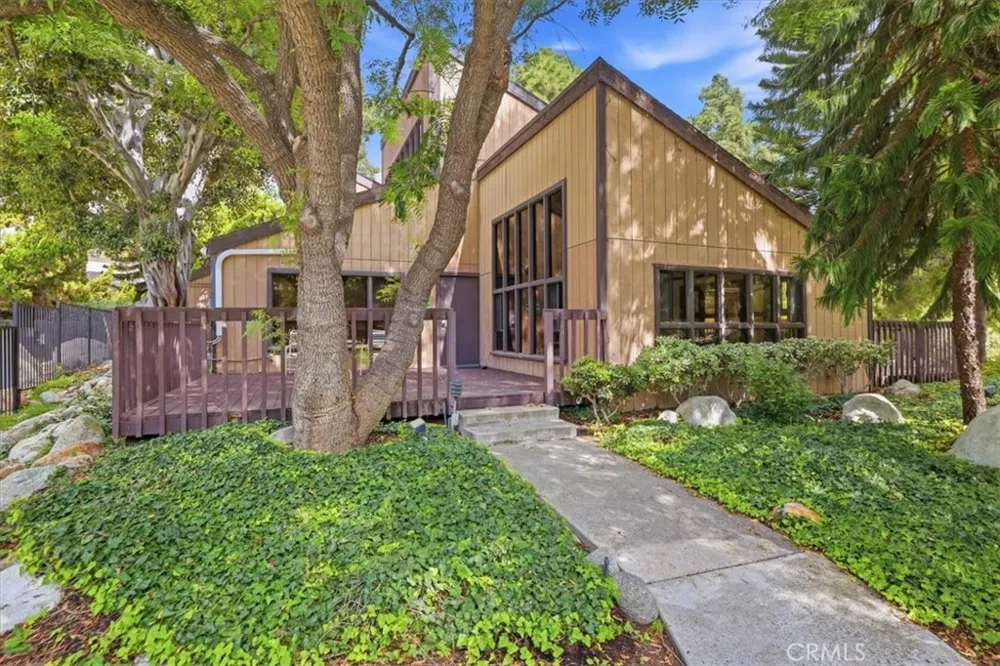 7890 E Spring #23A Long Beach, CA 90815