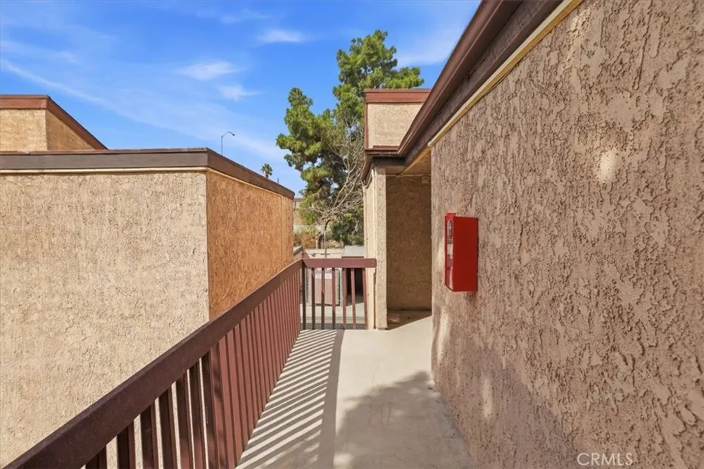 7890 E Spring #23A Long Beach, CA 90815