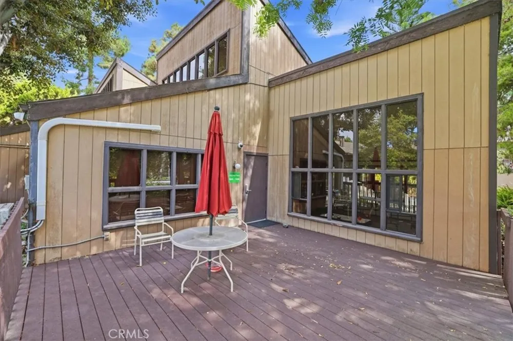 7890 E Spring #23A Long Beach, CA 90815