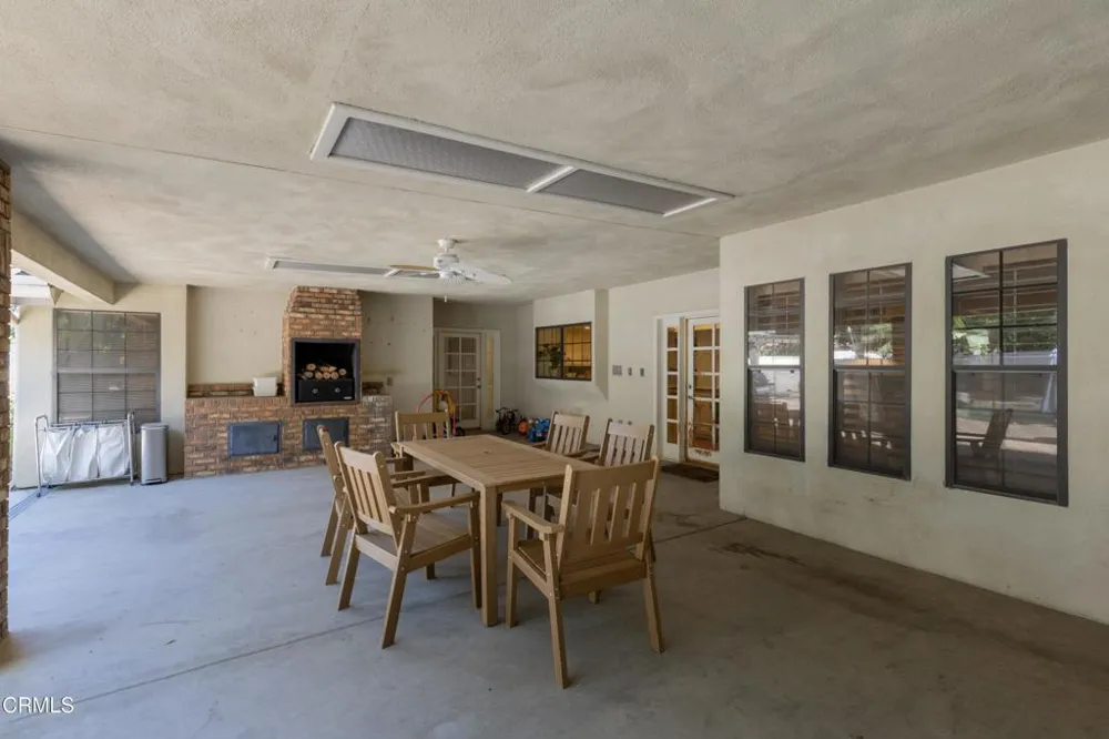 2201 Haggin Oaks Boulevard Bakersfield, CA 93311