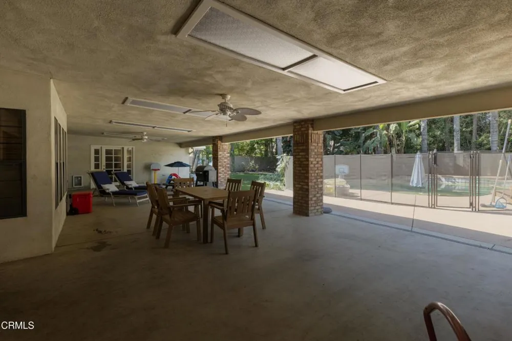 2201 Haggin Oaks Boulevard Bakersfield, CA 93311