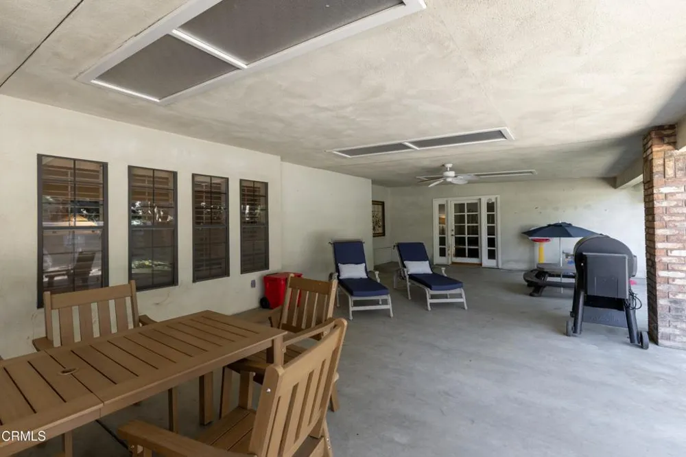 2201 Haggin Oaks Boulevard Bakersfield, CA 93311