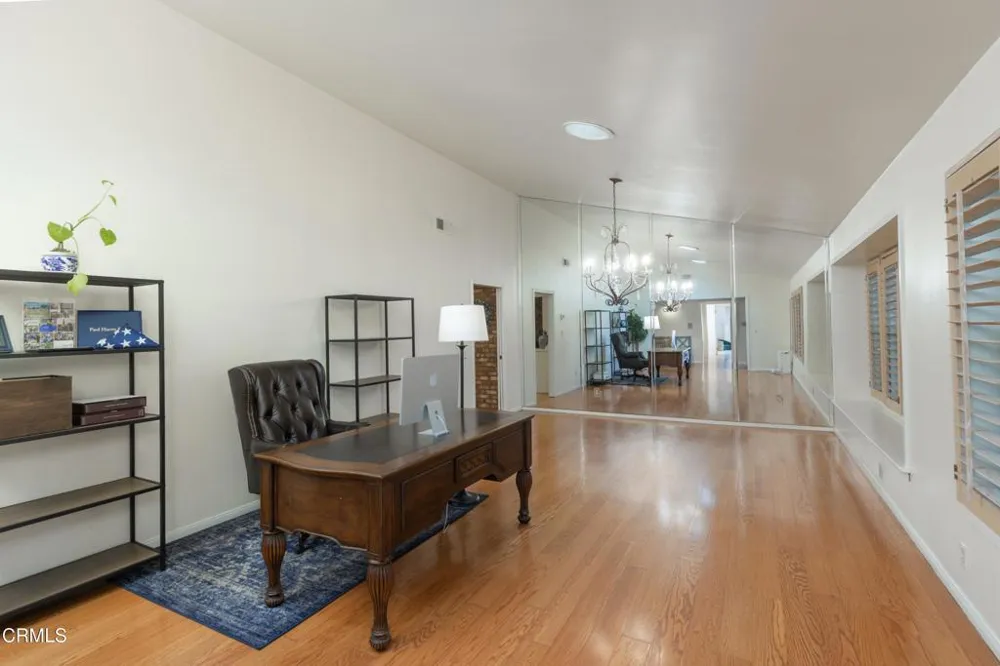 2201 Haggin Oaks Boulevard Bakersfield, CA 93311