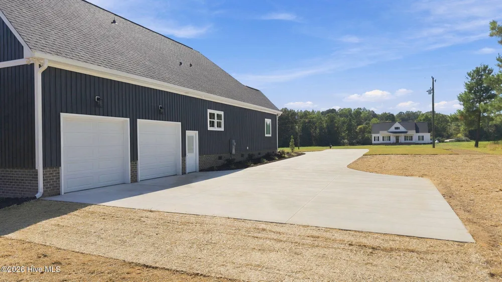 7451 Grover Road Nashville, NC 27856