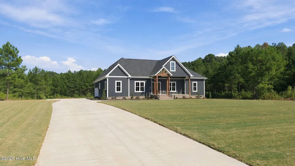 7451 Grover Road Nashville, NC 27856