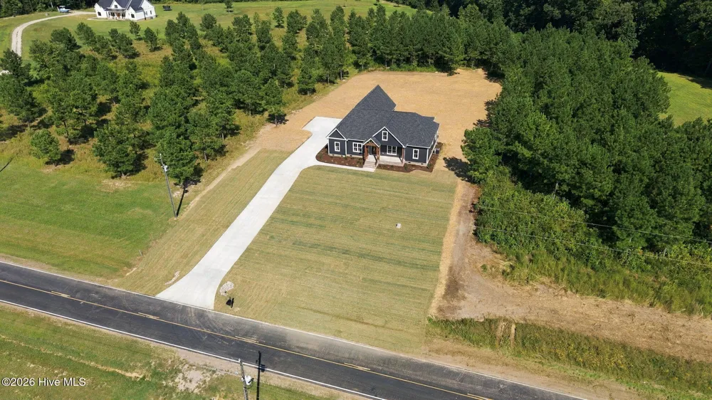 7451 Grover Road Nashville, NC 27856