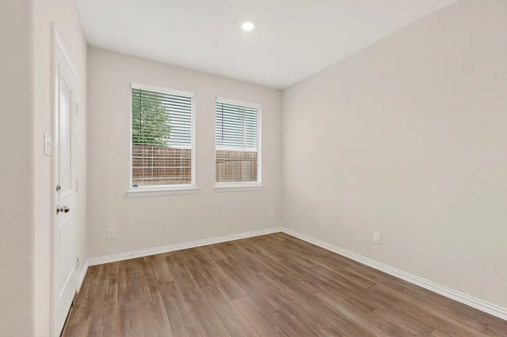 3321 Riverside Drive Aubrey, TX 76227