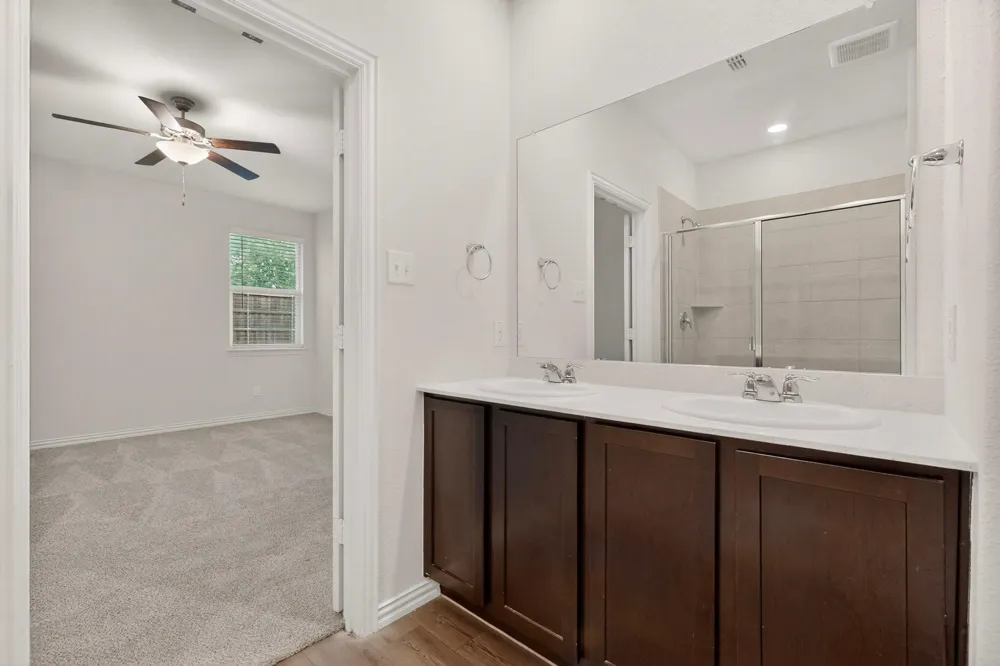 3321 Riverside Drive Aubrey, TX 76227