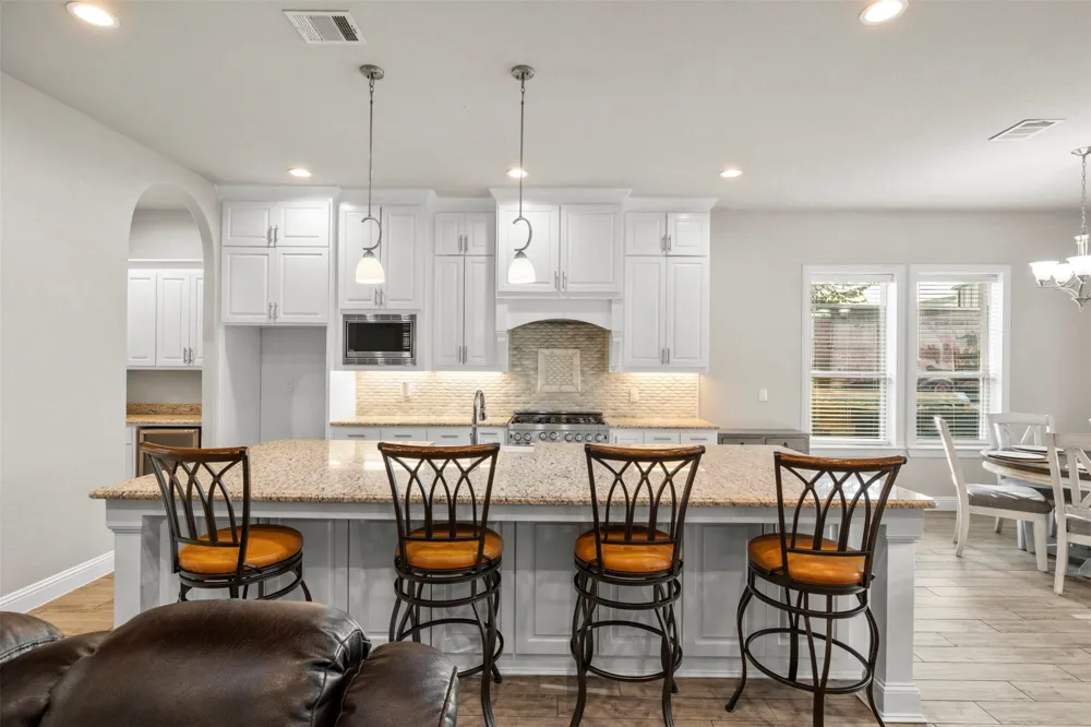 3203 Shamrock Lane Forest Hill, TX 76119