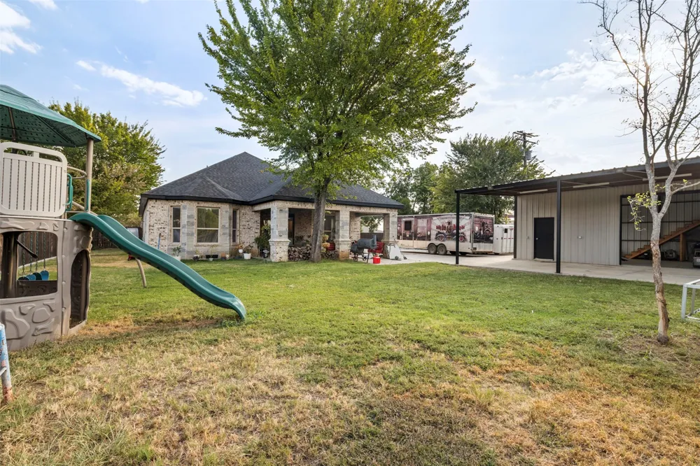 3203 Shamrock Lane Forest Hill, TX 76119