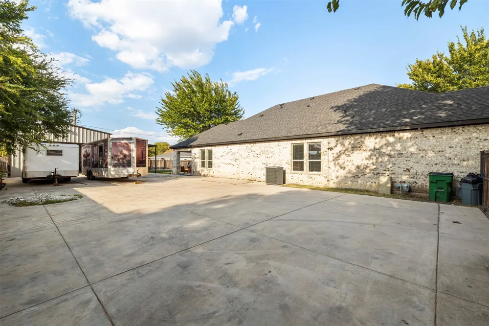 3203 Shamrock Lane Forest Hill, TX 76119