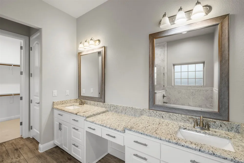 3203 Shamrock Lane Forest Hill, TX 76119