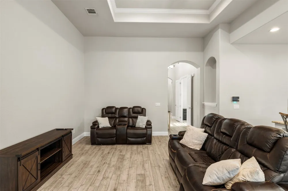3203 Shamrock Lane Forest Hill, TX 76119