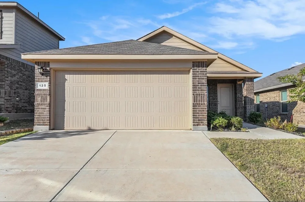 125 Running River Boyd, TX 76023