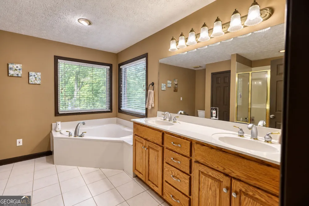 336 Channing Cope RD Covington, GA 30016