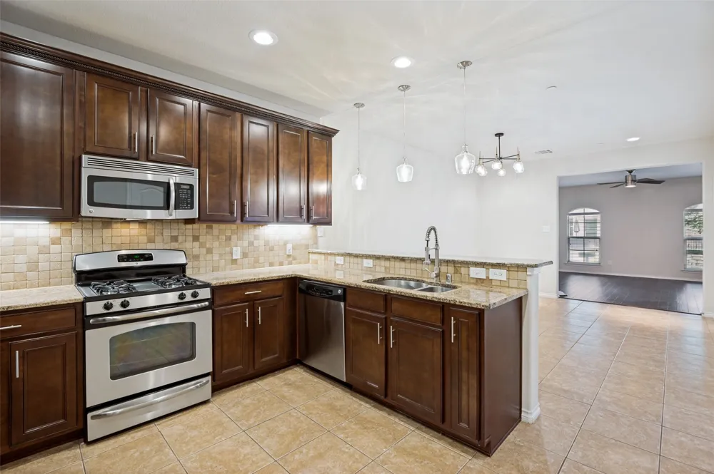5590 Grosseto Drive Frisco, TX 75034