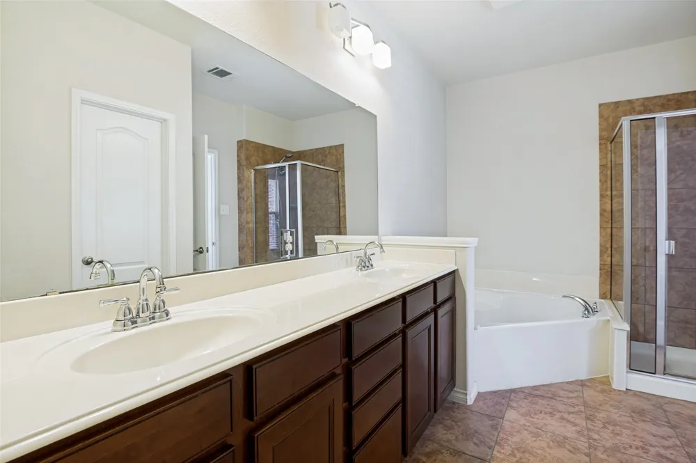 5590 Grosseto Drive Frisco, TX 75034