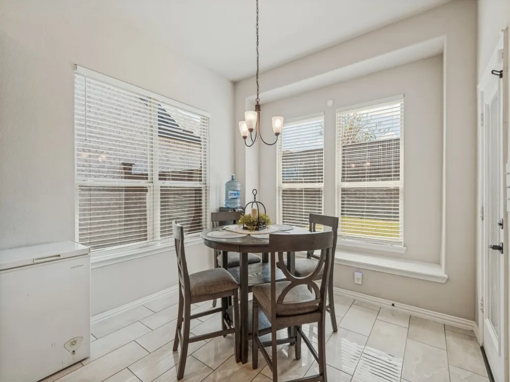 1267 Binfield Drive Forney, TX 75126