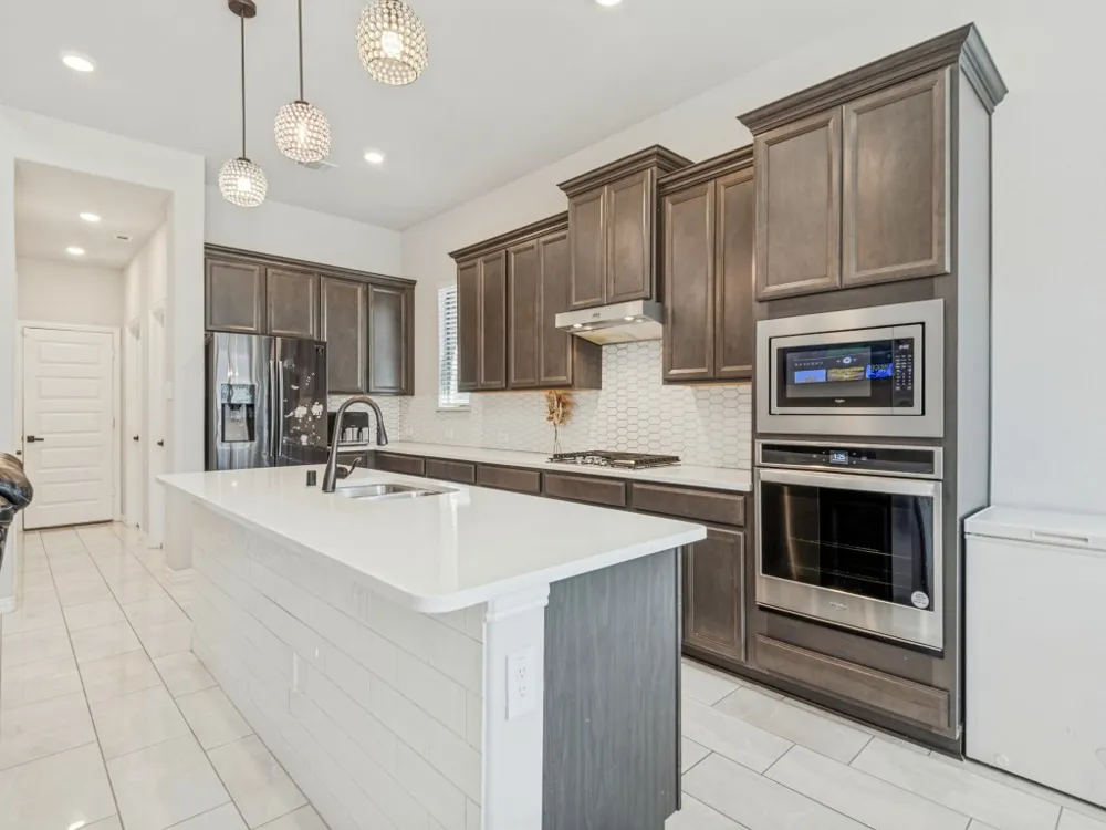 1267 Binfield Drive Forney, TX 75126