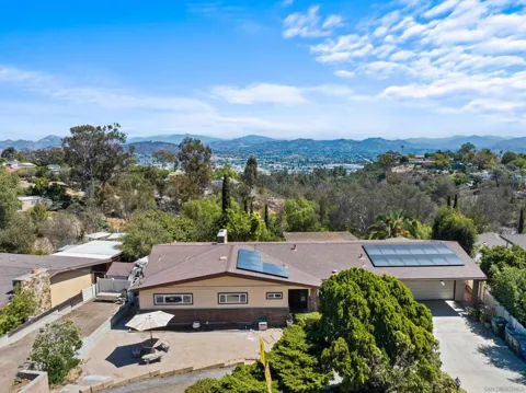 777 Hacienda Dr