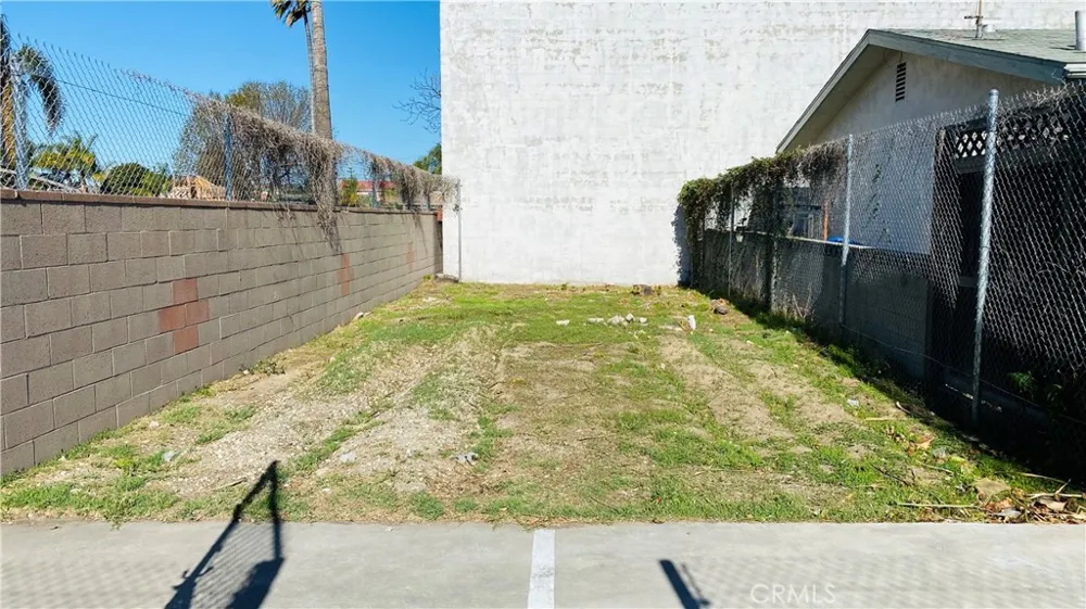 2021 Lomita Lomita, CA 90717