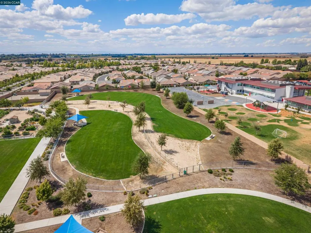 4512 Villa Del Paso Ln Sacramento, CA 95834