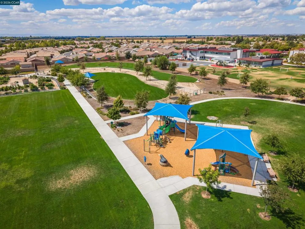 4512 Villa Del Paso Ln Sacramento, CA 95834