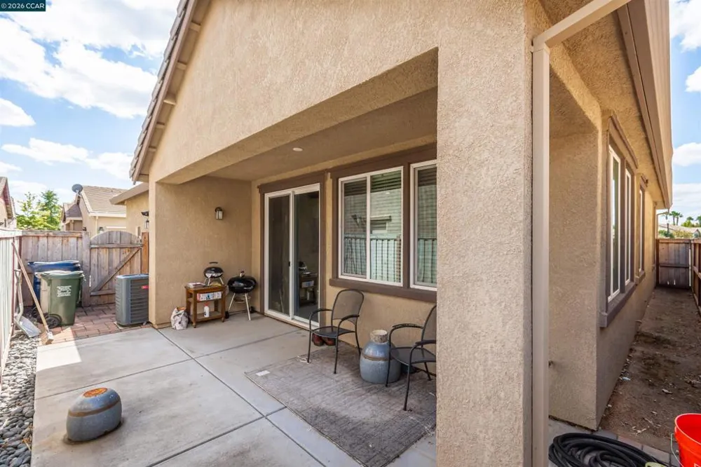4512 Villa Del Paso Ln Sacramento, CA 95834