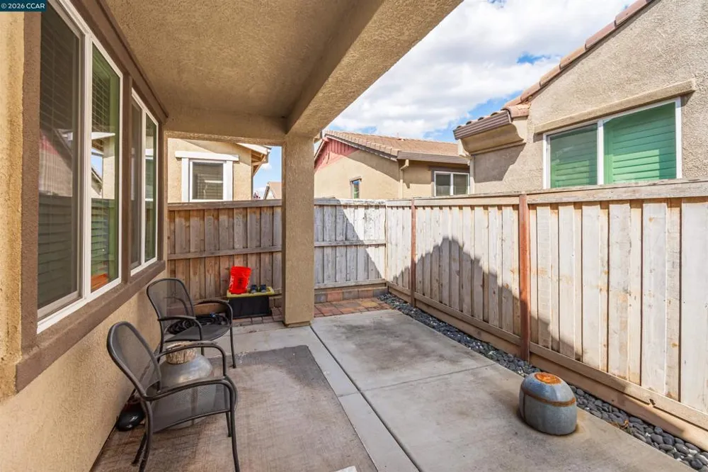 4512 Villa Del Paso Ln Sacramento, CA 95834