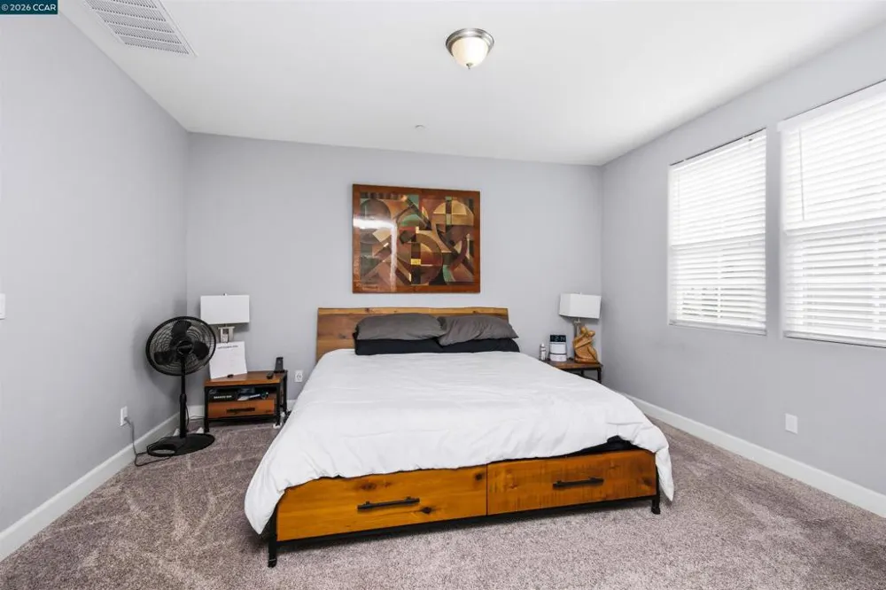 4512 Villa Del Paso Ln Sacramento, CA 95834