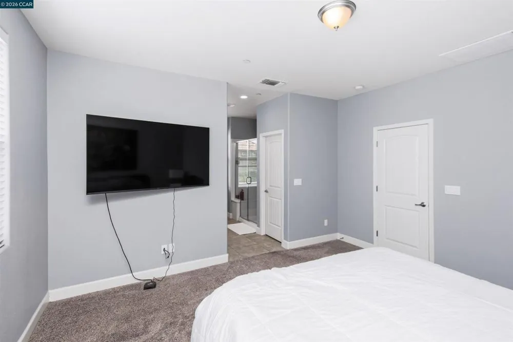 4512 Villa Del Paso Ln Sacramento, CA 95834