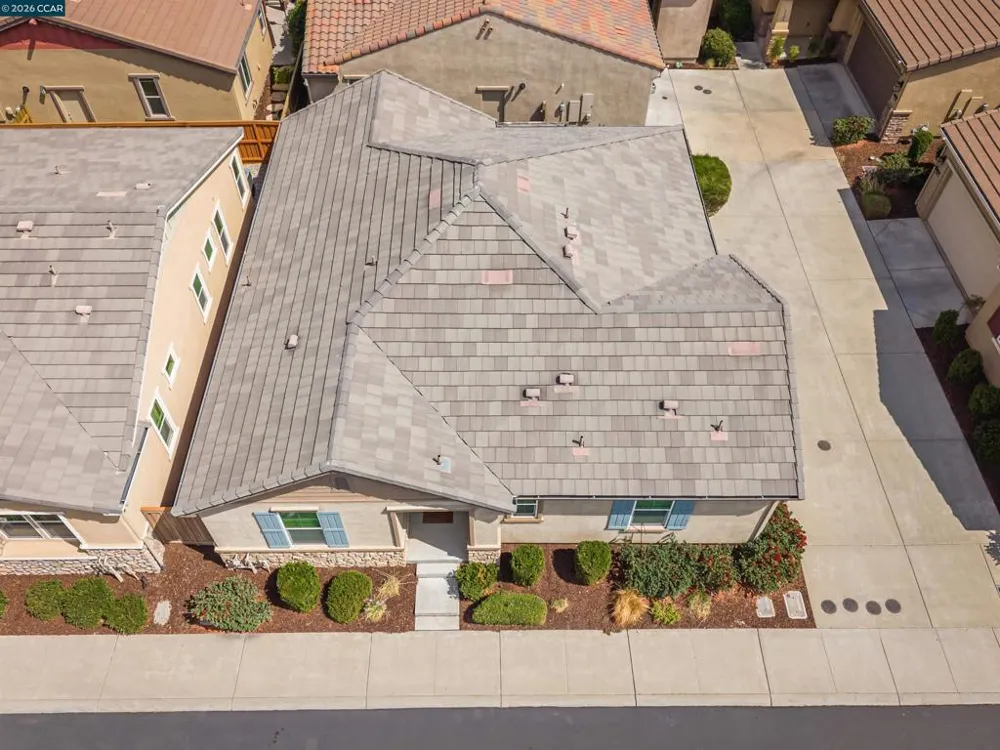 4512 Villa Del Paso Ln Sacramento, CA 95834