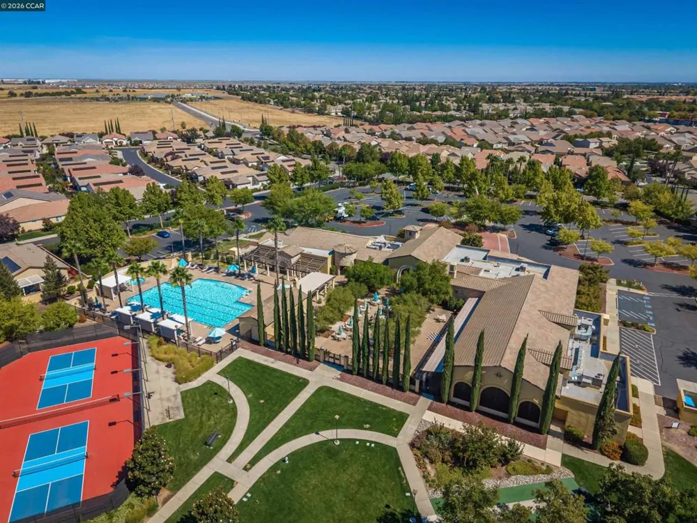 4512 Villa Del Paso Ln Sacramento, CA 95834