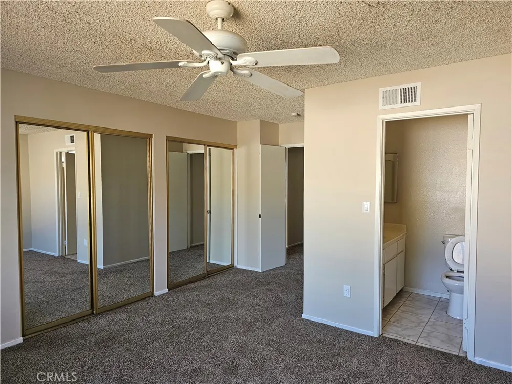27168 Roger Hemet, CA 92544