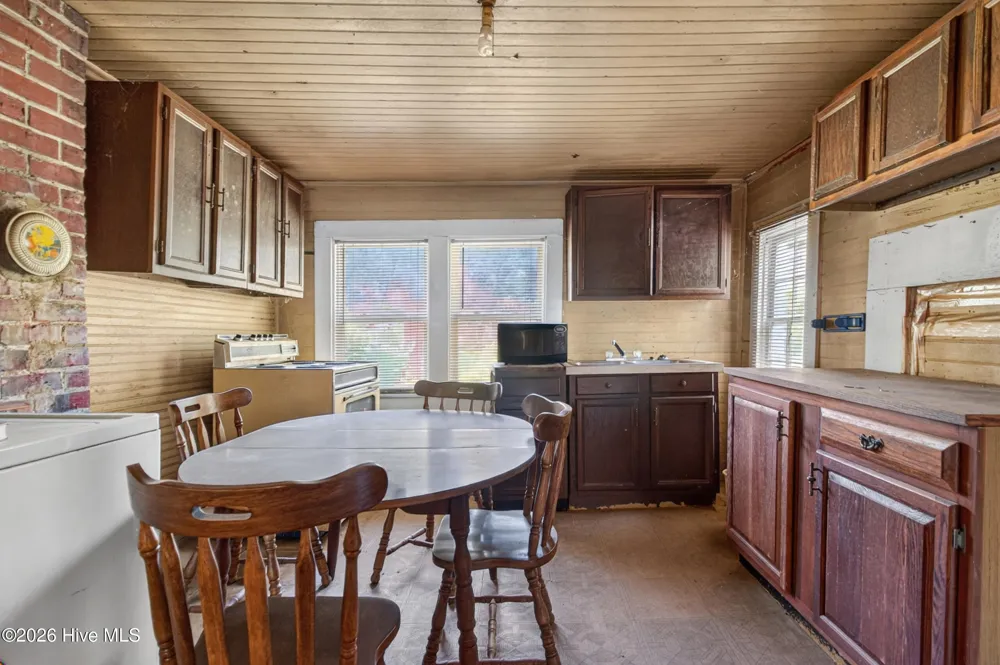 281 Woodville Road Hertford, NC 27944