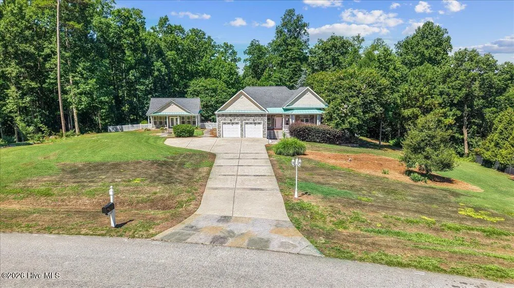 279 Brady Drive Clayton, NC 27520