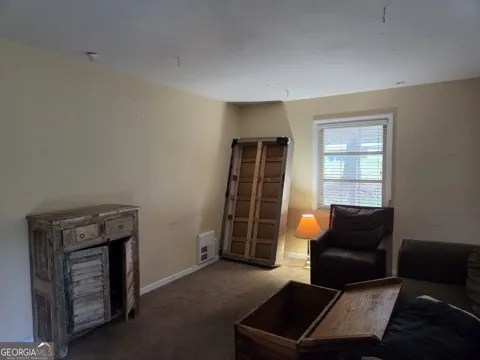 10 Burch RD