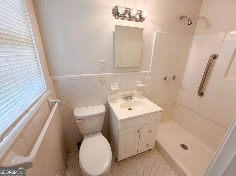 3293 Bright Star RD Douglasville, GA 30135
