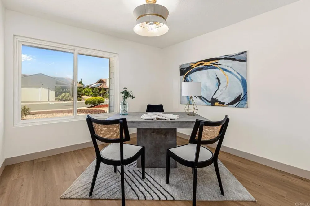 12615 Senda Acantilada San Diego, CA 92128