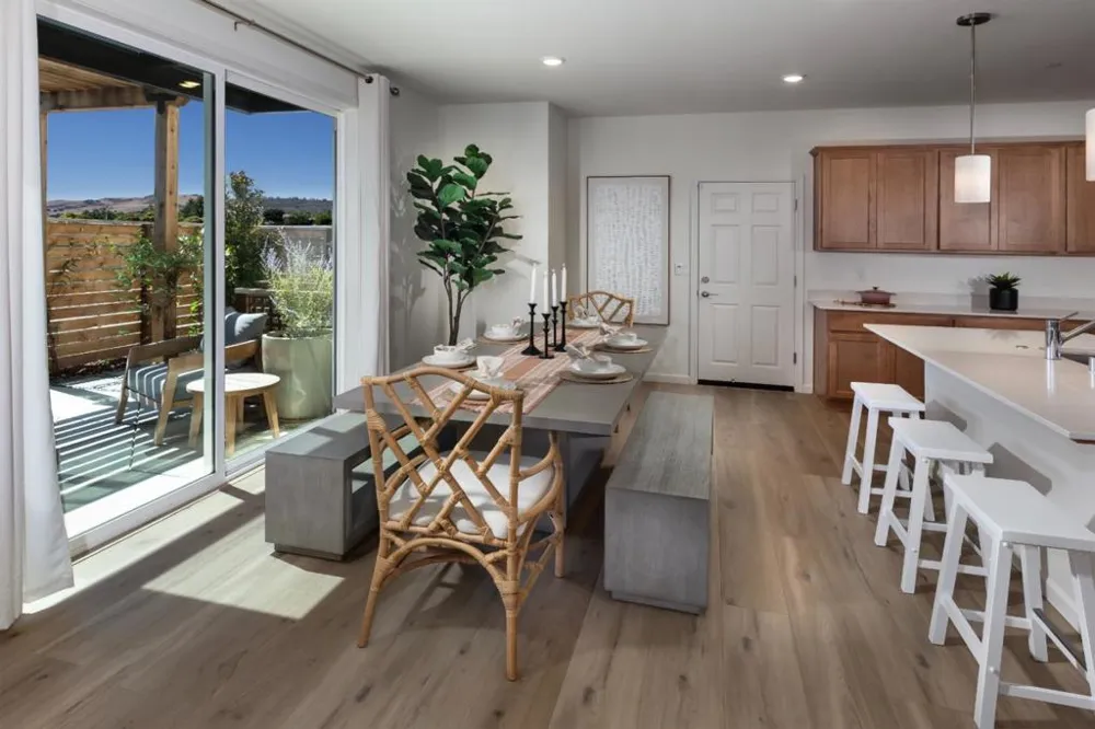 1214 Diego Lane Morgan Hill, CA 95037