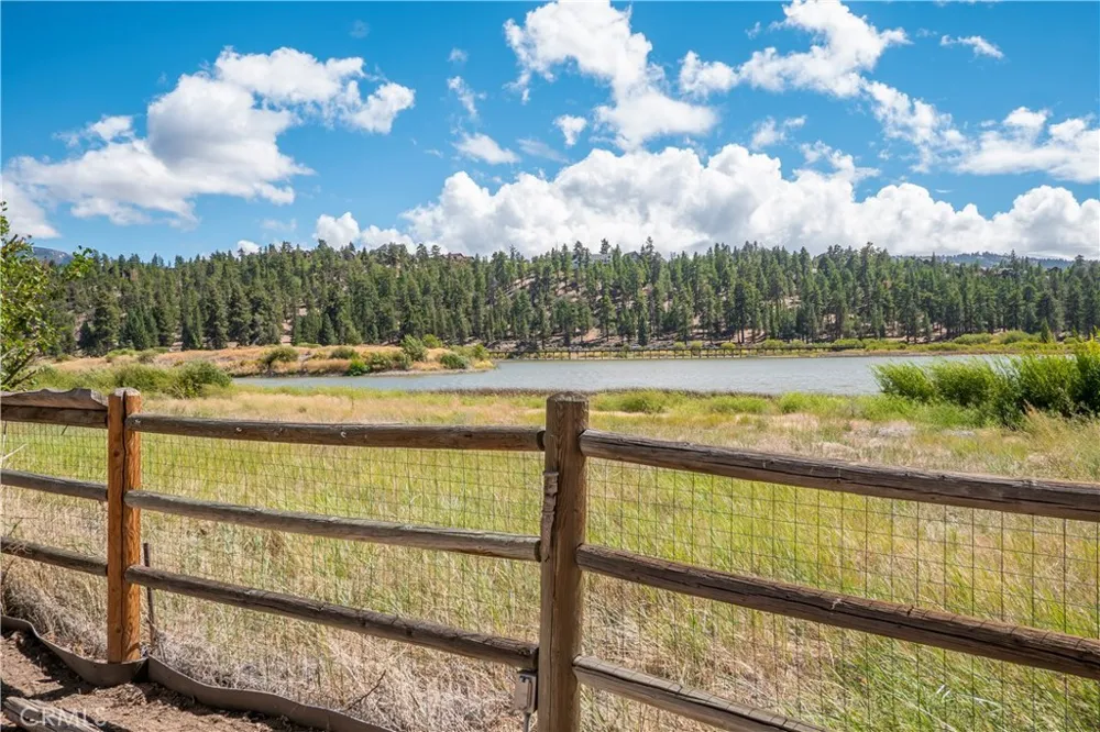 42419 Bear Big Bear City, CA 92314