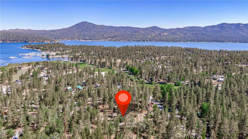 872 Hill Big Bear Lake, CA 92315
