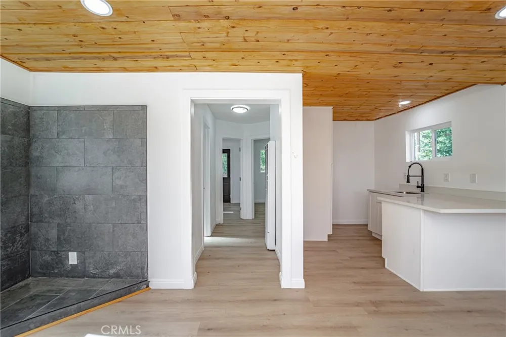 872 Hill Big Bear Lake, CA 92315